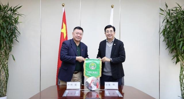 1735744959221033970.png m6s3a2ti.png